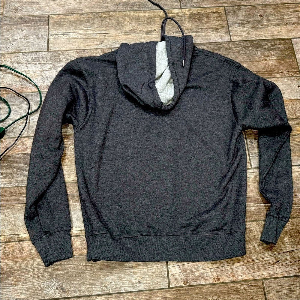Hoodie​​ - Picture 5 of 6